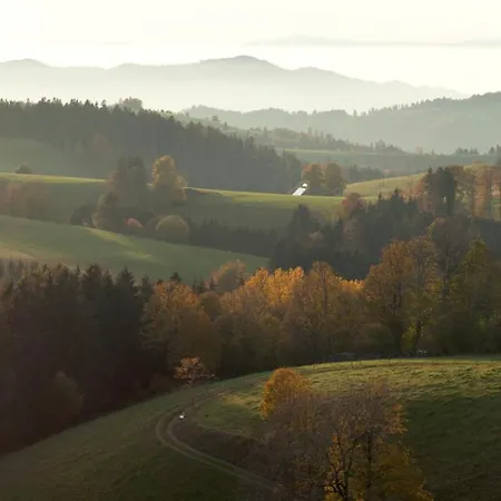 Brugger's Hotelpark Am فندق تيتيسي نيوستادت